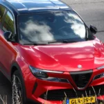 Alfa Romeo пропонує шукати романтику з кросовером Junior Elettrica