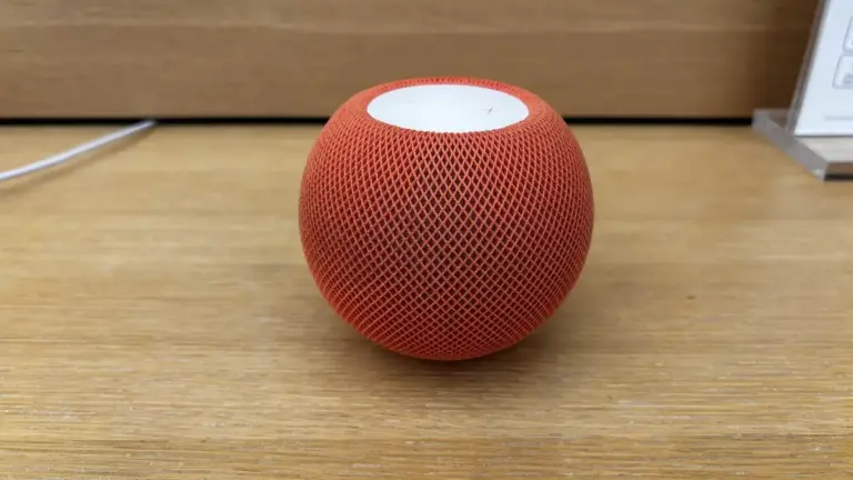 Apple оновила HomePod mini: новий чип S10, вища ціна та очікування Siri AI