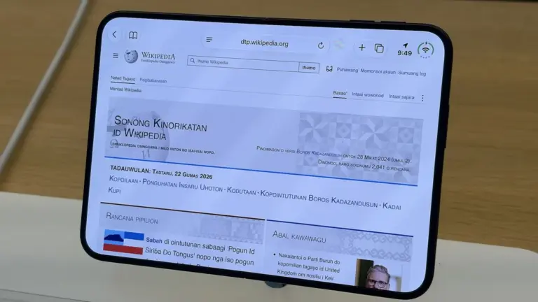 Apple шукає рішення для інтерфейсу Safari на зовнішньому екрані iPhone Duo