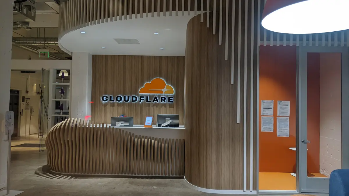 Cloudflare: наступні роки принесуть хвилю вразливостей через ШІ