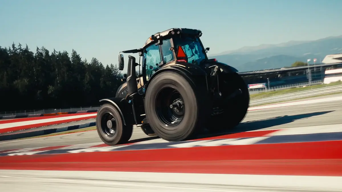 Фінський трактор Valtra встановив швидкісний рекорд на трасі Red Bull Ring