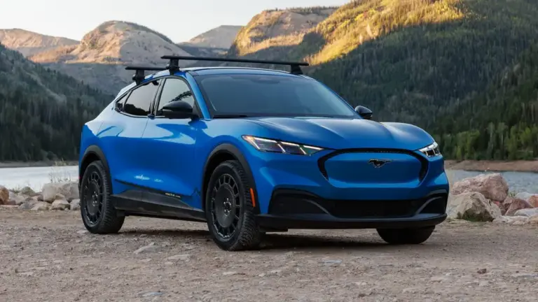 Ford представила кросовер Mustang Mach-E 2027 року з новою версією Trail