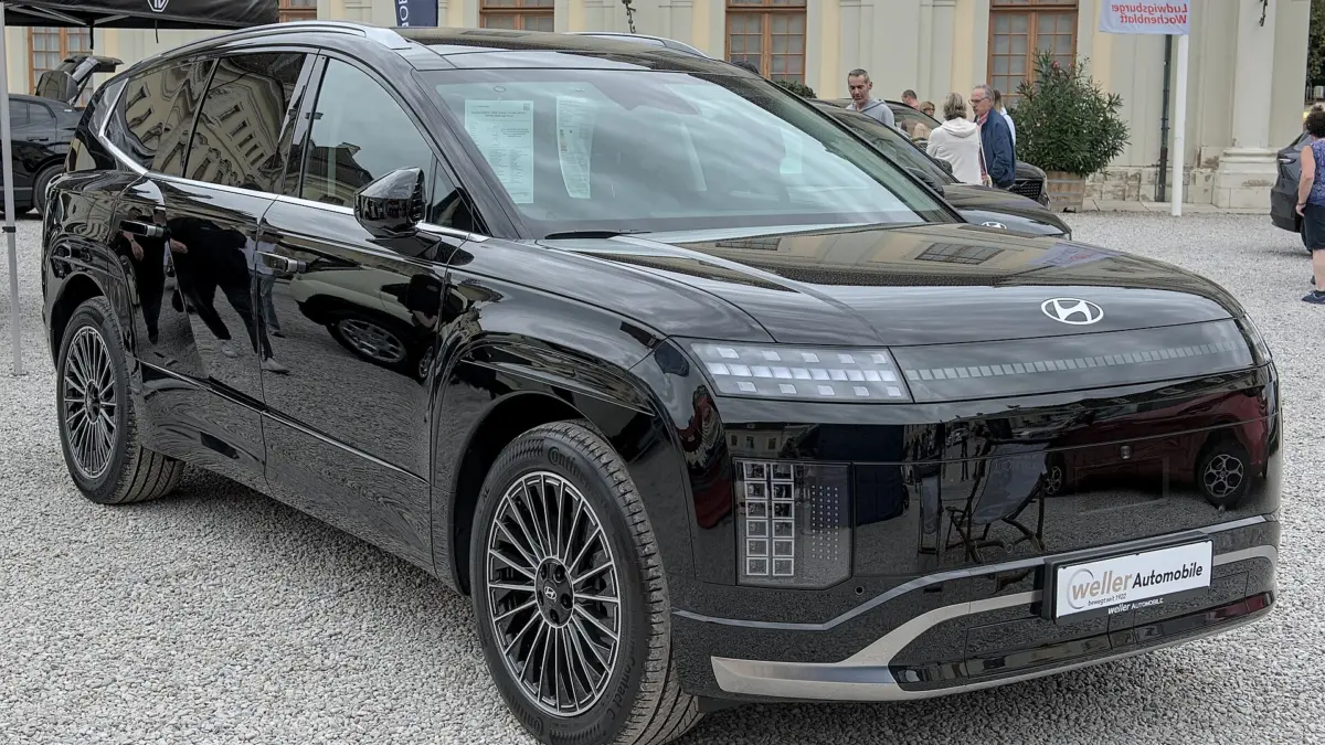 Hyundai IONIQ 9 виявився вигіднішим у лізинг за популярний IONIQ 5