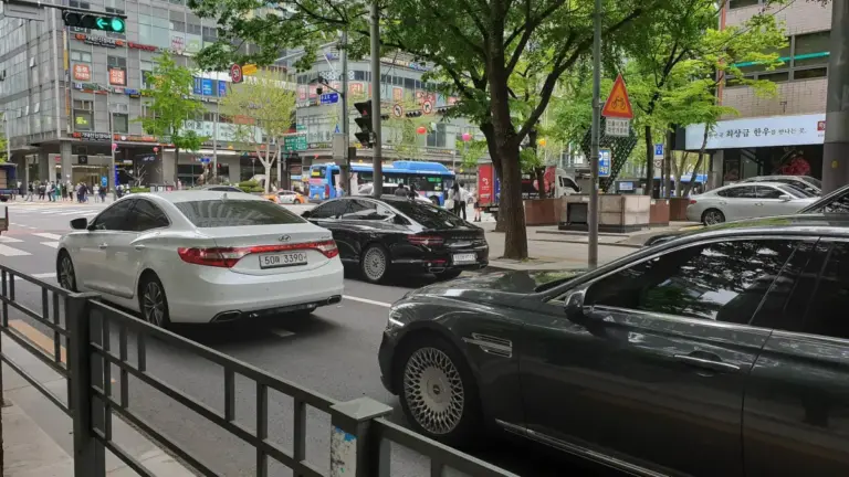 Hyundai відкликає майже 95 тисяч автомобілів через ризик пожежі Hyundai відкликає майже 95 тисяч автомобілів через ризик пожежі