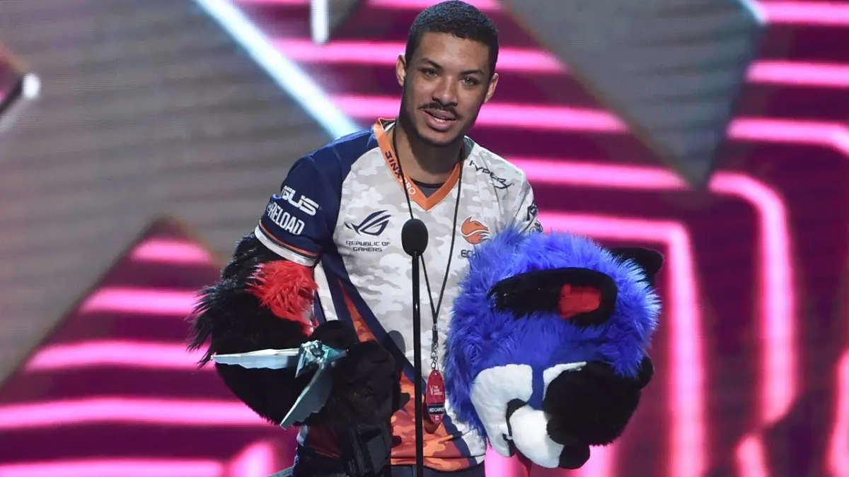 Кіберспортсмен SonicFox скасував виступ на турнірі через штучний інтелект