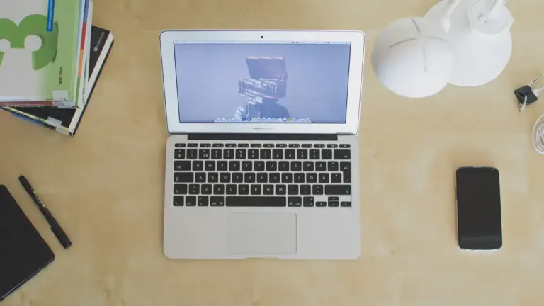 MacBook Neo пом’якшив для Apple наслідки спаду на ринку ПК