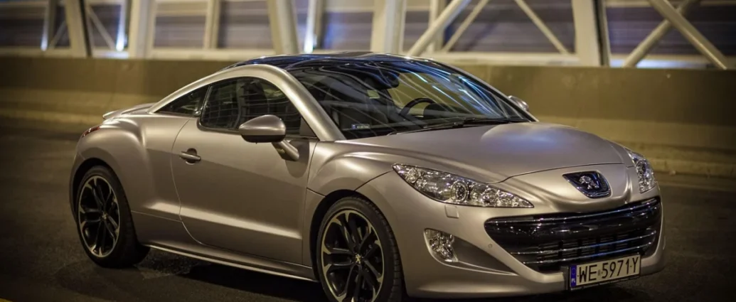 Peugeot представила футуристичний електроконцепт RCZ Vision із твердотільною батареєю