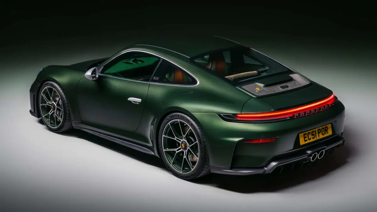 Porsche випустила лімітований 911 GT3 до 75-річчя в Британії