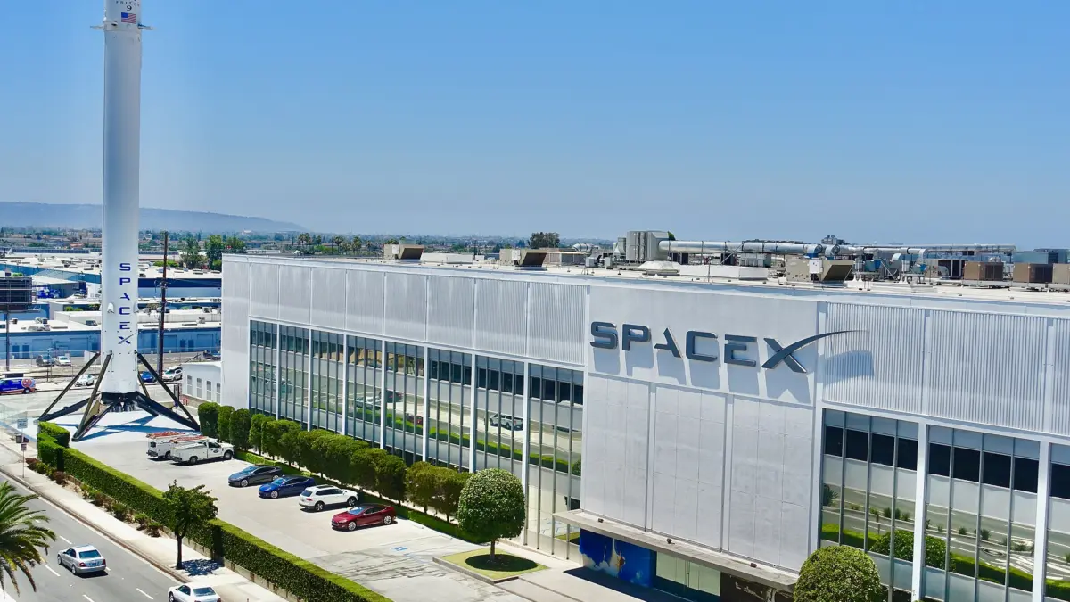Штучний інтелект приніс SpaceX більше половини доходу в третьому кварталі