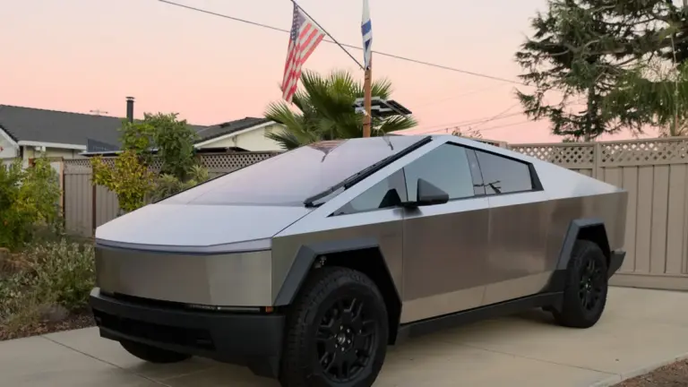Tesla остаточно скасувала випуск пікапа Cybertruck в Австралії та Новій Зеландії