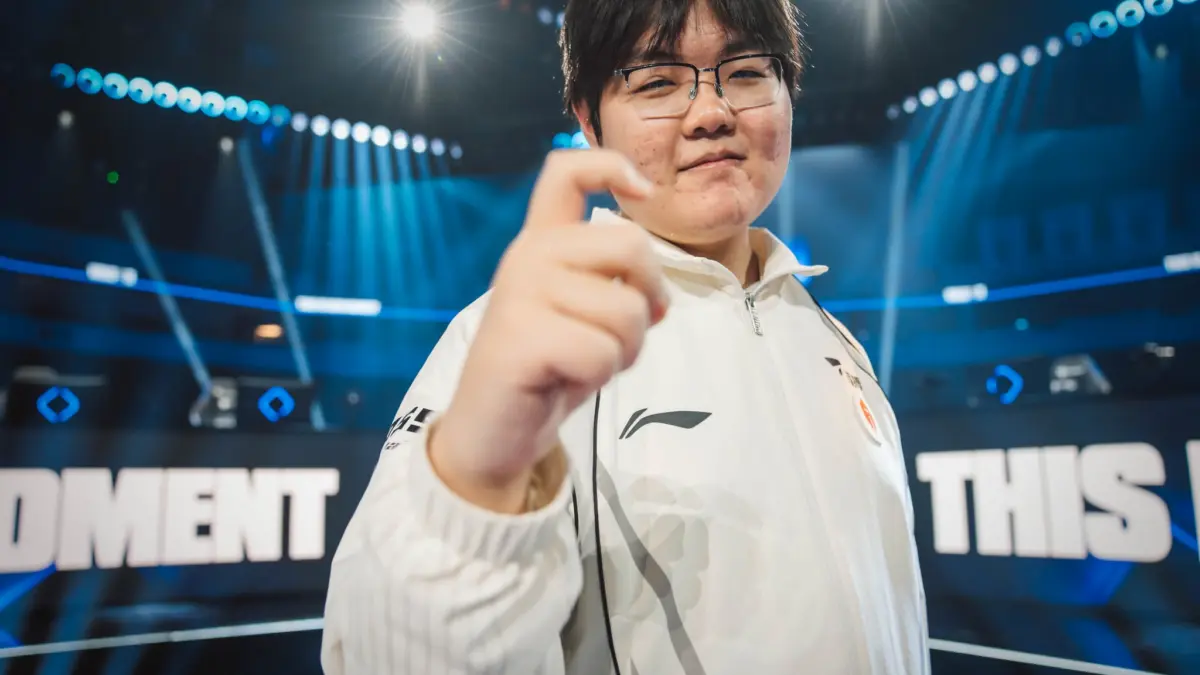 Top Esports вийшли у плей-оф LoL Worlds попри візові проблеми