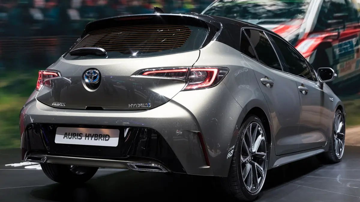 Toyota пропонує ЄС визнати авто на відновлюваному пальному «нульовими викидами»